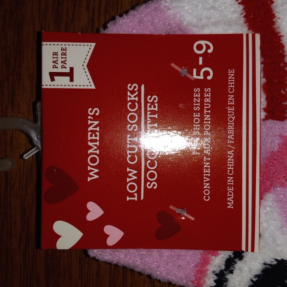 Women's Low Cut Socks (Hearts and Stripes Design) - Picture 2 of 3